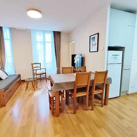 L'Eterlou, T3, Centre Luchon, Wifi, Casier A Skis, Ascenseur, 6 Personnes Bagnères-de-Luchon 外观 照片